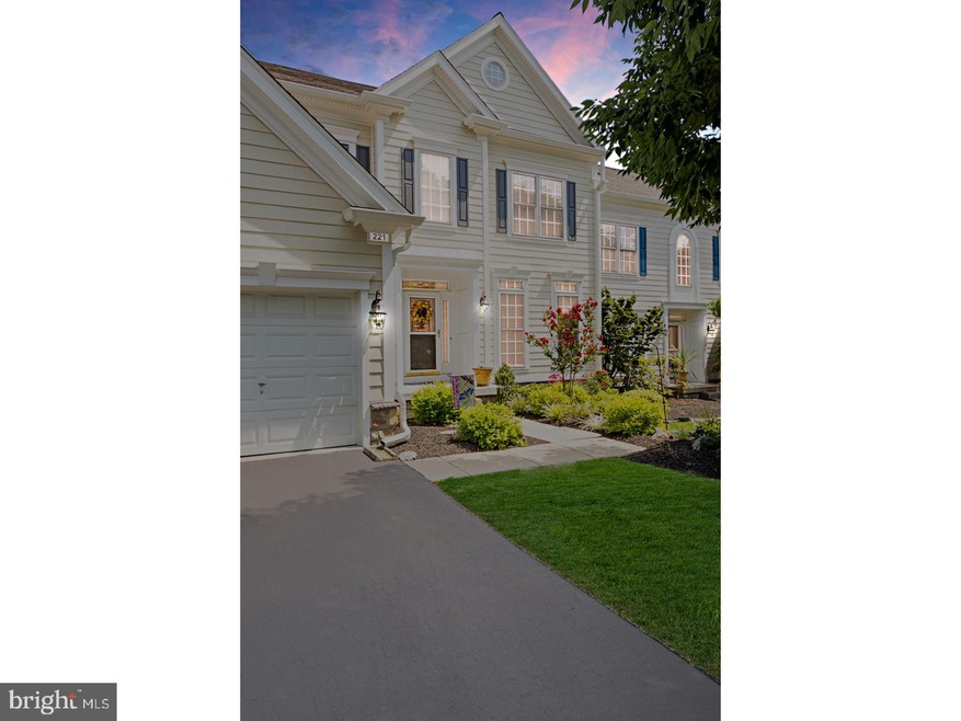 221 Excalibur Dr unit 34, Newtown Square, PA 19073 - photo 1