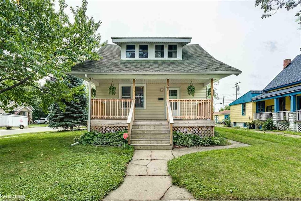 1502 Howard St, Port Huron, MI 48060 - photo 1