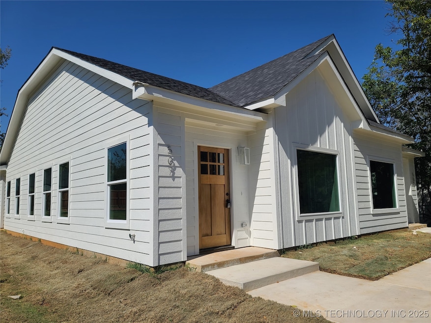 507 NE 5th Ave, Durant, OK 74701 - photo 1