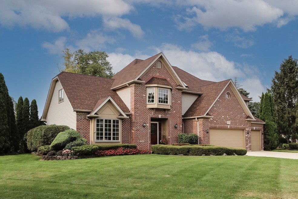 1608 Alan Ct, Naperville, IL 60564 - photo 1