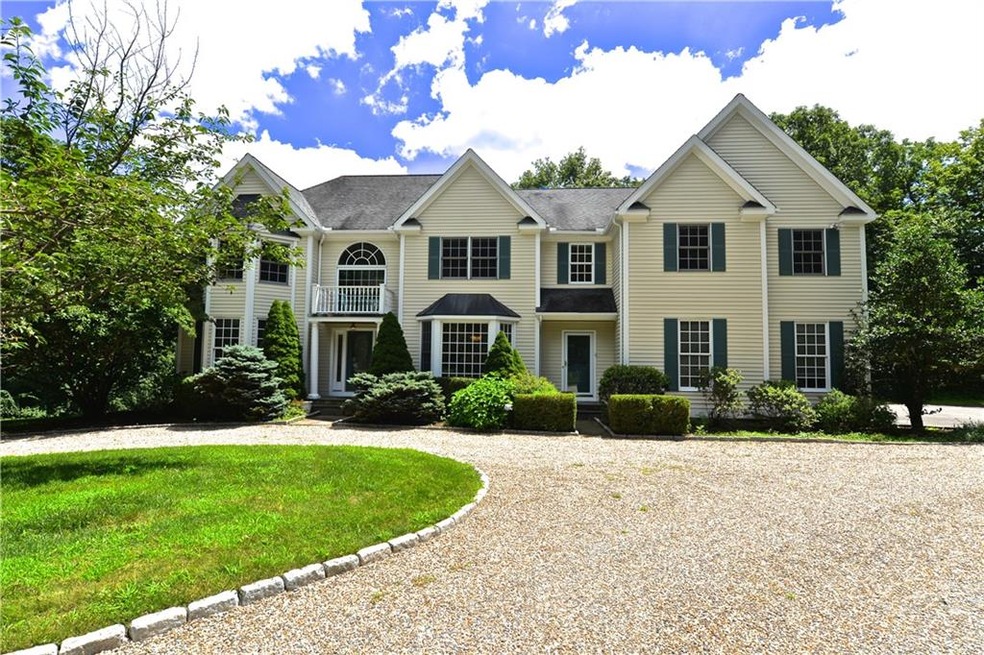 19 Kent Road, Newtown, CT