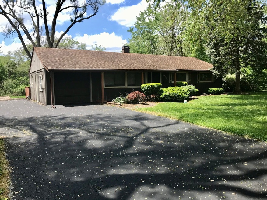 17766 Baker Ave, Country Club Hills, IL 60478 - photo 1