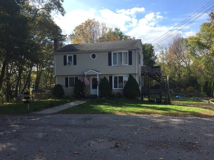 40 Washington St, Blackstone, MA 01504 - photo 1