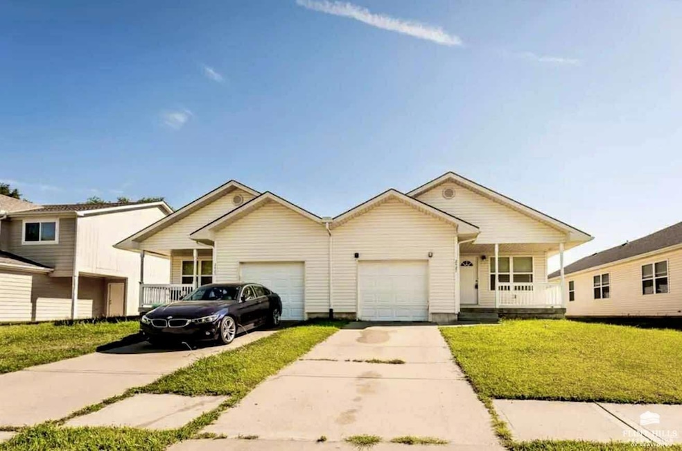 For Sale $295,000 • Co-Listing Agent