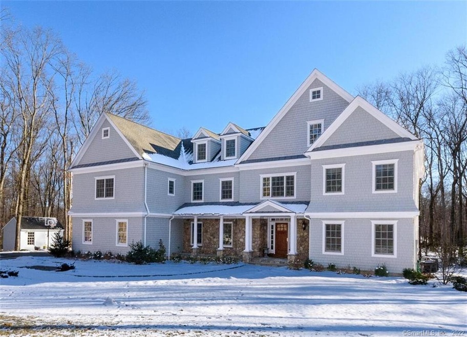 Welcome to 165 Linden Tree Road, Wilton