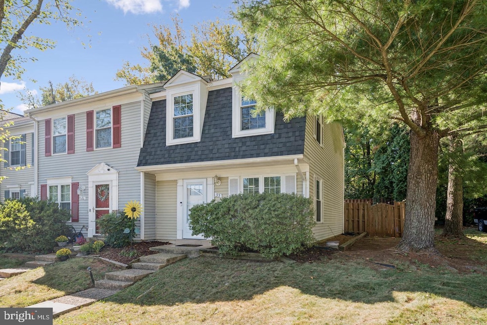 33 Devon Ct, Sterling, VA 20165 - photo 1