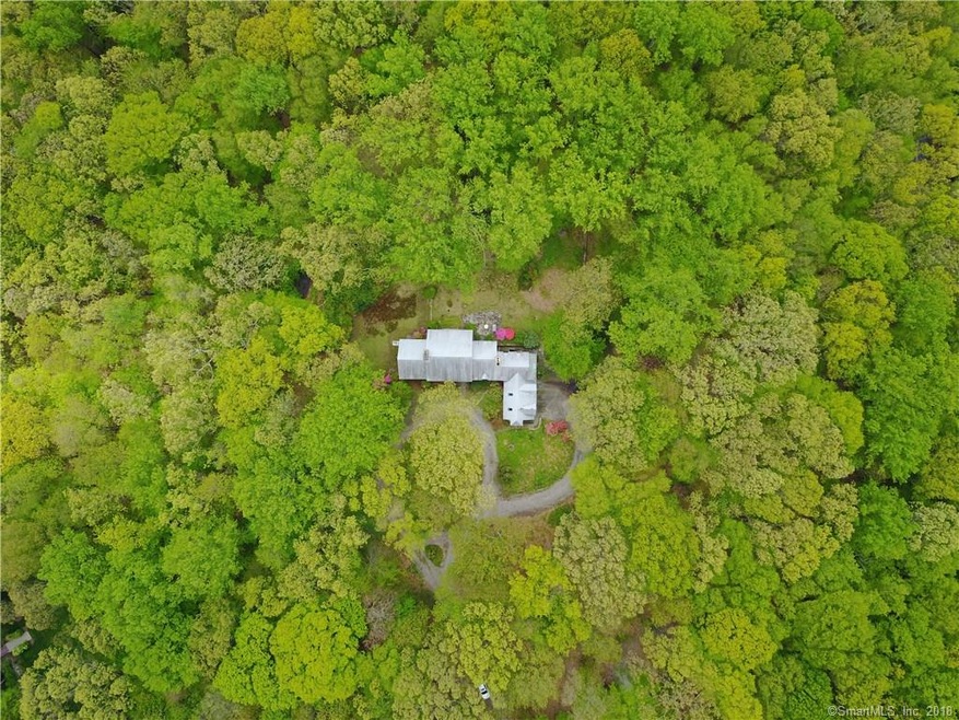 126 Chestnut Hill Rd, Stamford, CT 06903 - photo 1