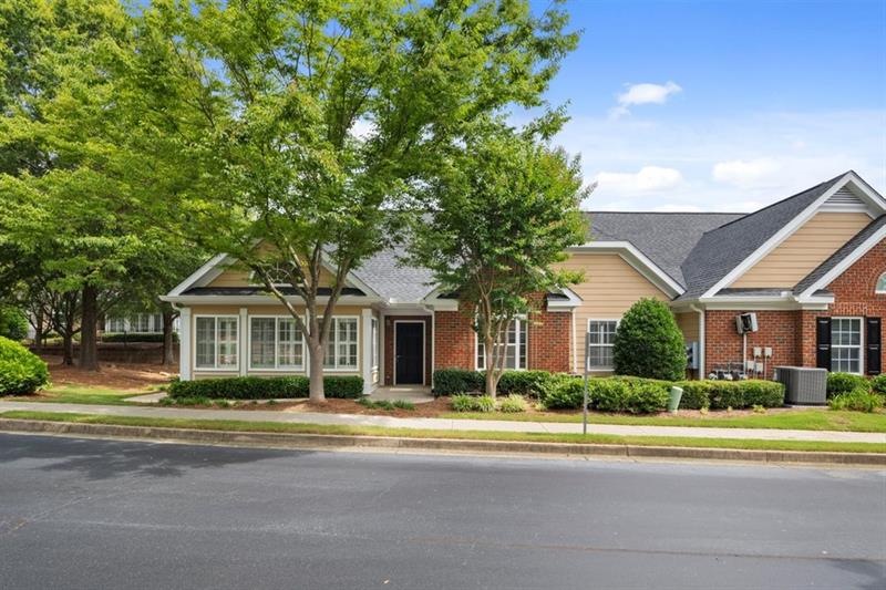 3601 Village Ln, Roswell, GA 30075 - photo 1