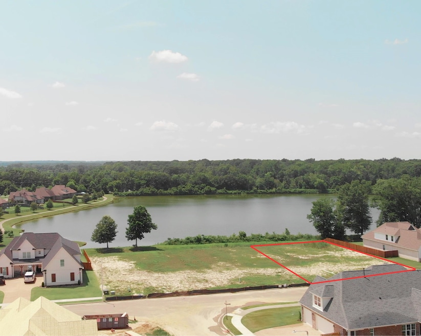 6501 Clarkson Cir W, Lakeland, TN 38002 - photo 1