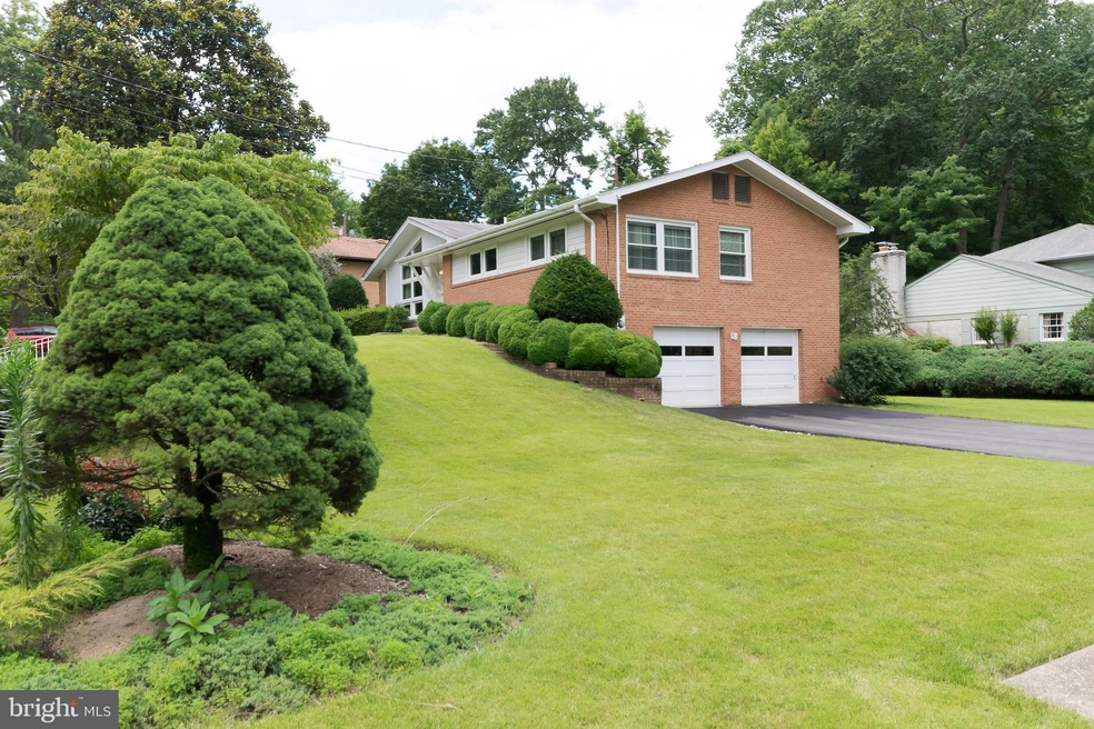 7124 Park Terrace Dr, Alexandria, VA 22307 - photo 1