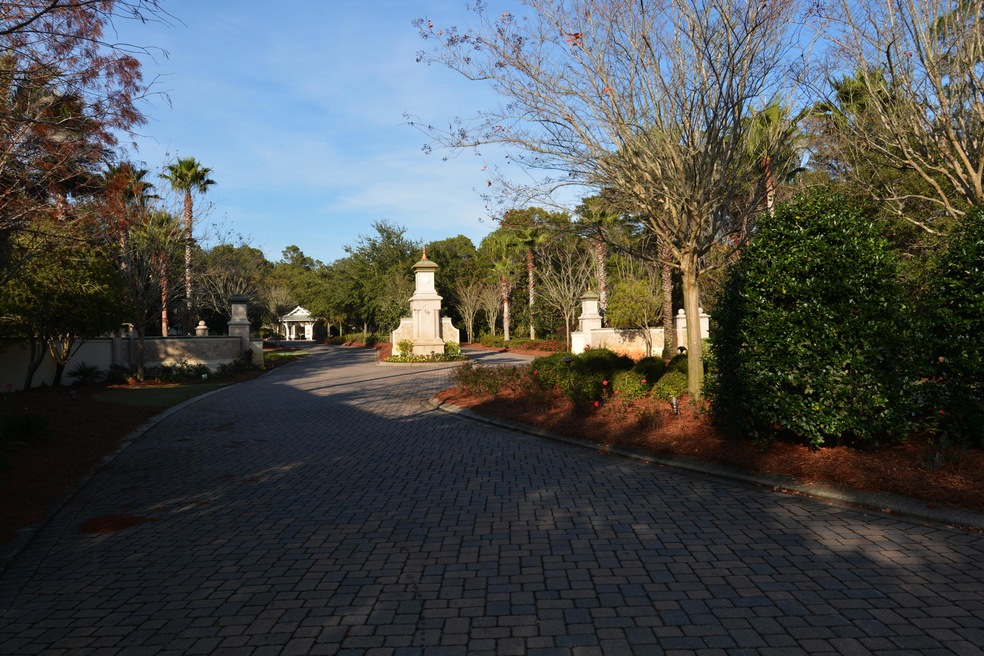 Entrance.3