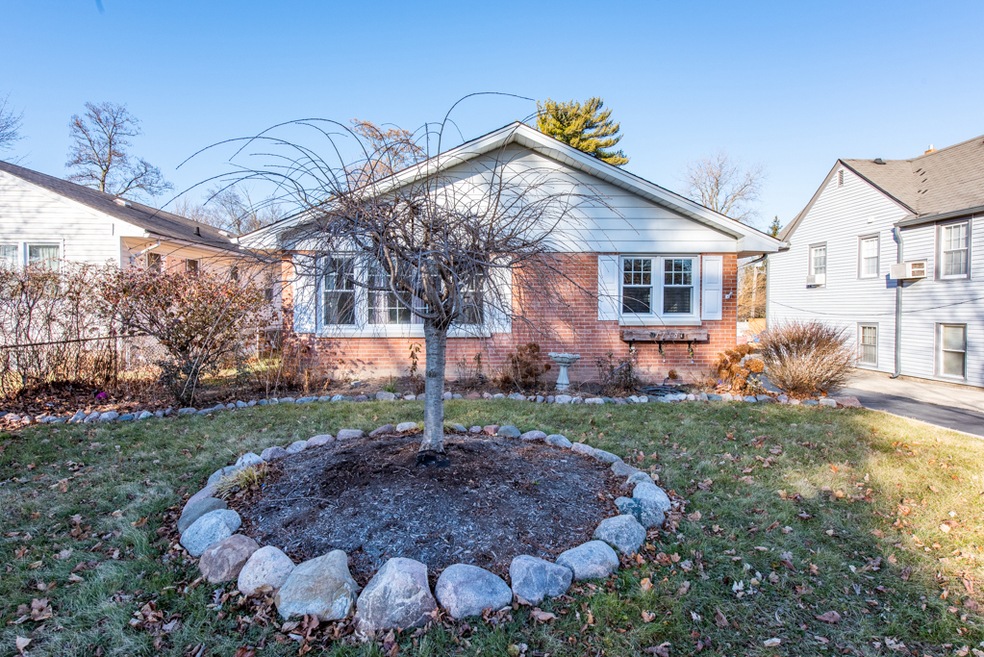 1718 Lydia St, Waukegan, IL 60085 - photo 1