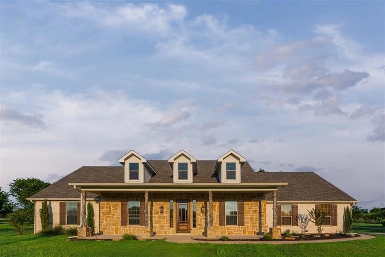 603 Lantana Dr, Granbury, TX 76049 - photo 1