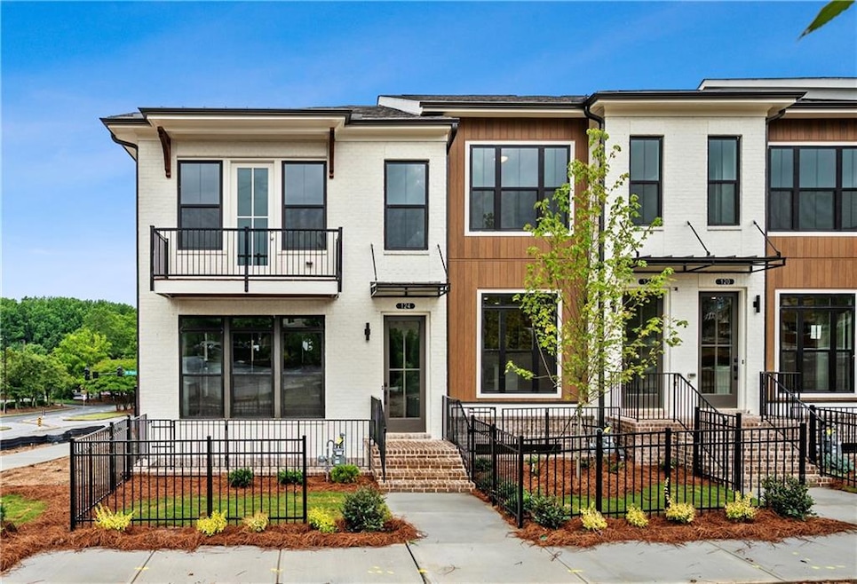 End Unit Brownstone Collection featuring Benton II