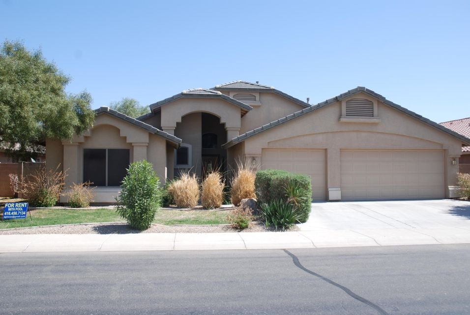 21733 Reis elevation shot