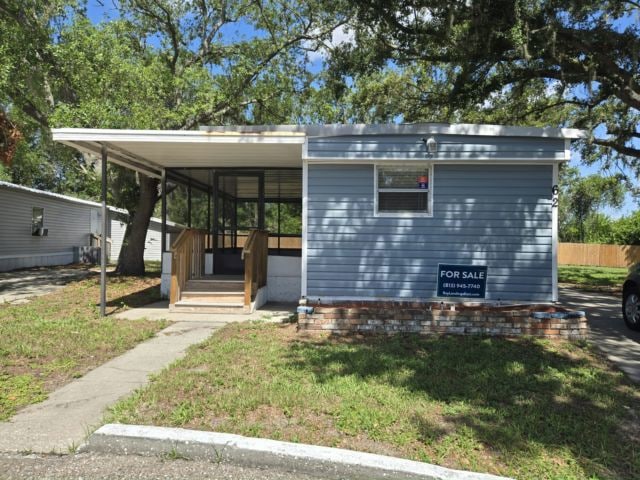11211 E Bay Rd unit 62, Gibsonton, FL 33534 - photo 1