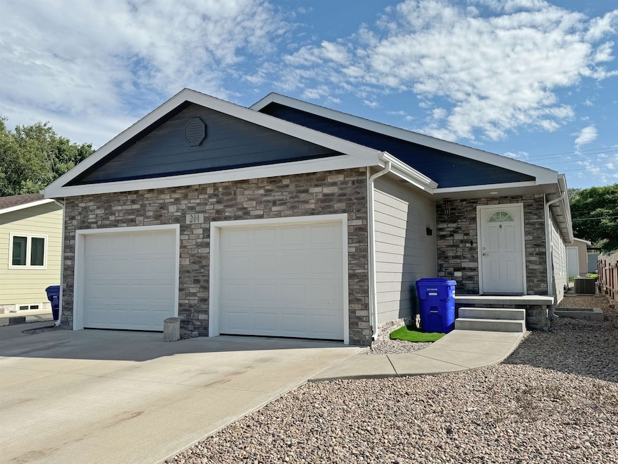 For Sale $400,000 • Co-Listing Agent