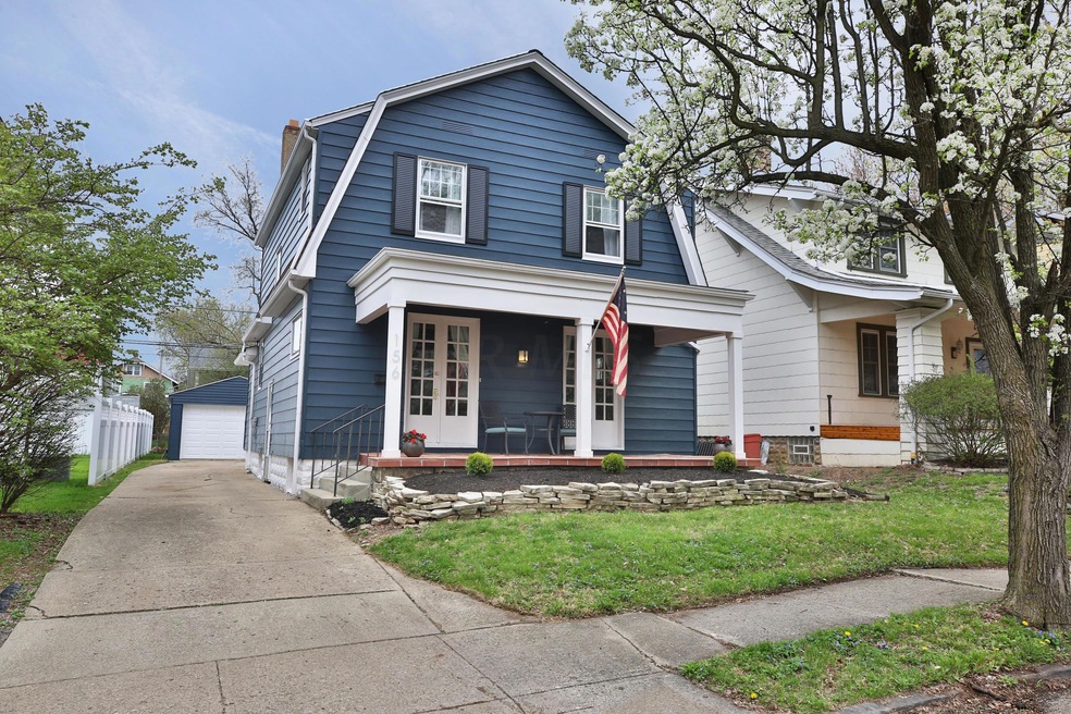 156 E Pacemont