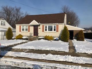 3127 Mckently St, Reading, PA 19605 - photo 1