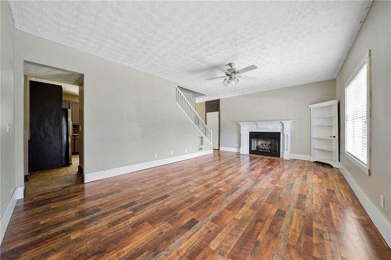 6262 Green Mountain Ln, Clermont, GA 30527 - photo 1