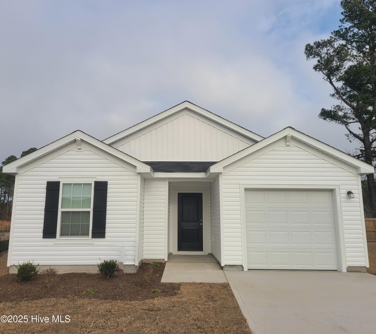 4826 Abbington Oaks Way SE, Southport, NC 28461 - photo 1