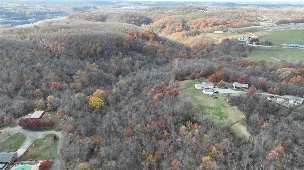 199 Bellbridge Rd, Elizabeth, PA 15037 - photo 1