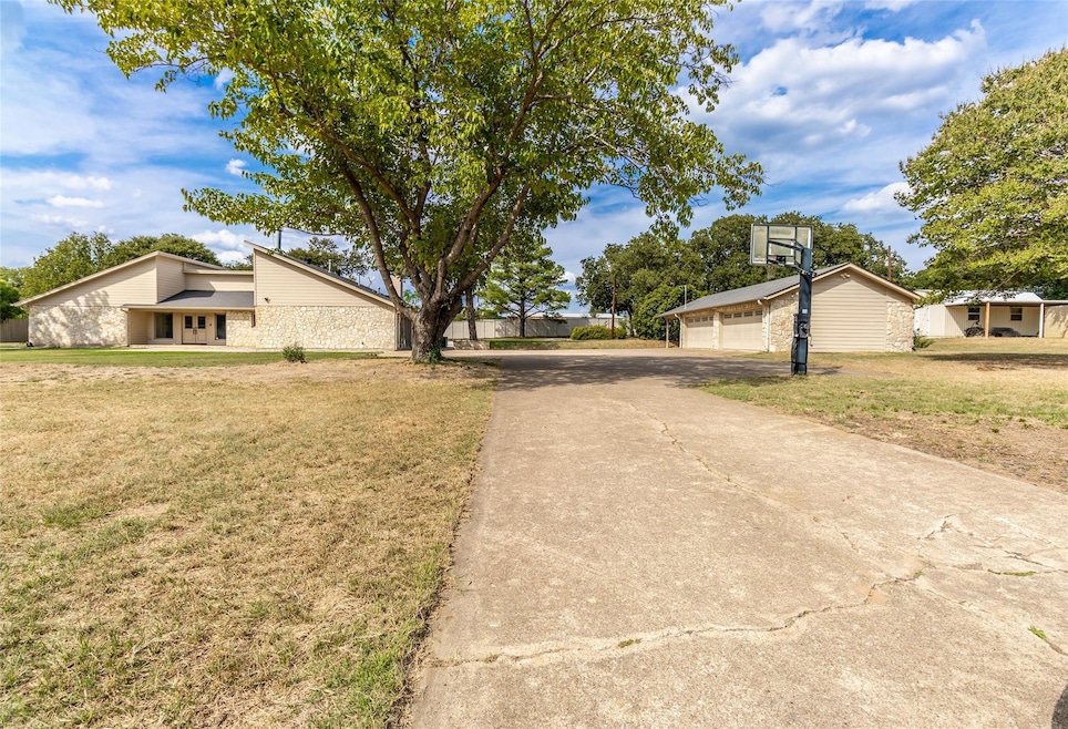 2300 W Continental Blvd, Southlake, TX 76092 - photo 1