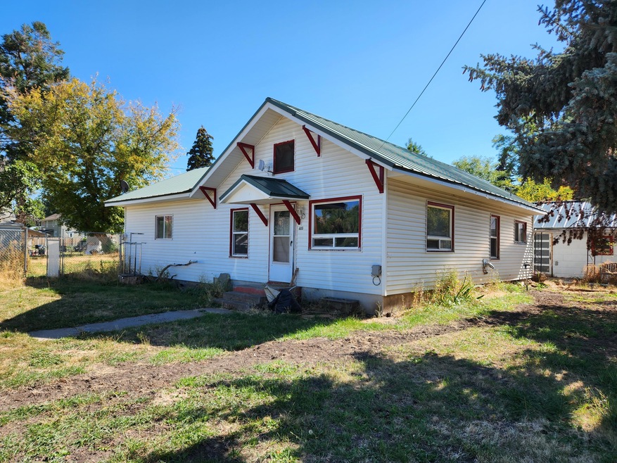 405 E 5th Street,Fossil, OR