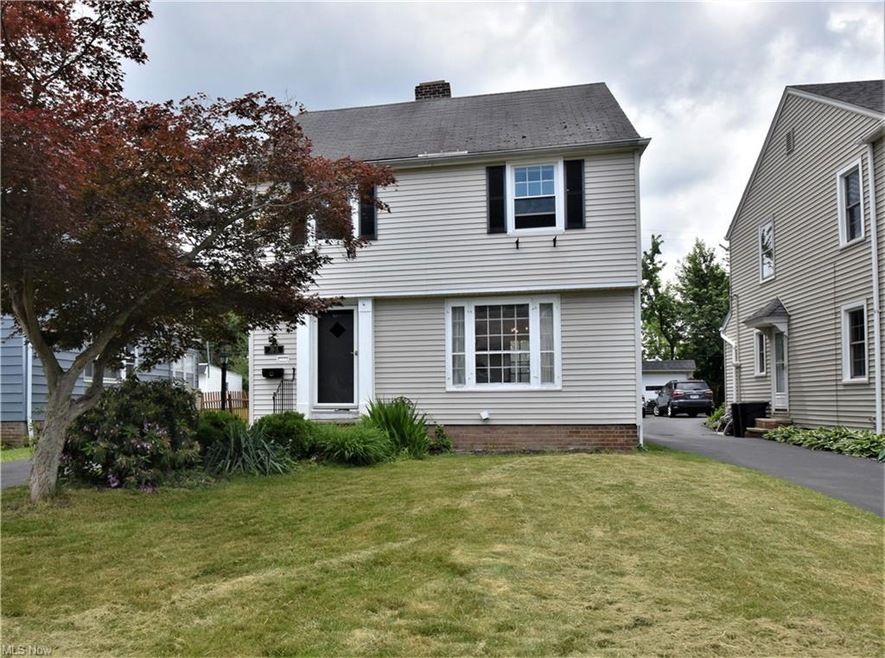 Welcome to 3894 Silsby!