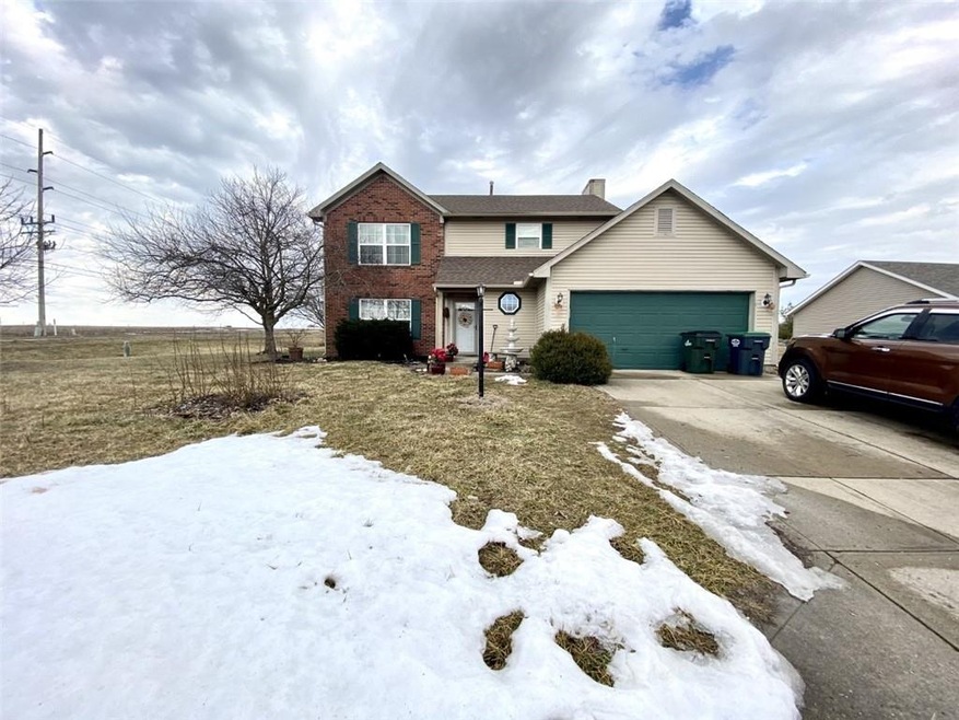 2148 N Fleetwood Dr, Greensburg, IN 47240 - photo 1