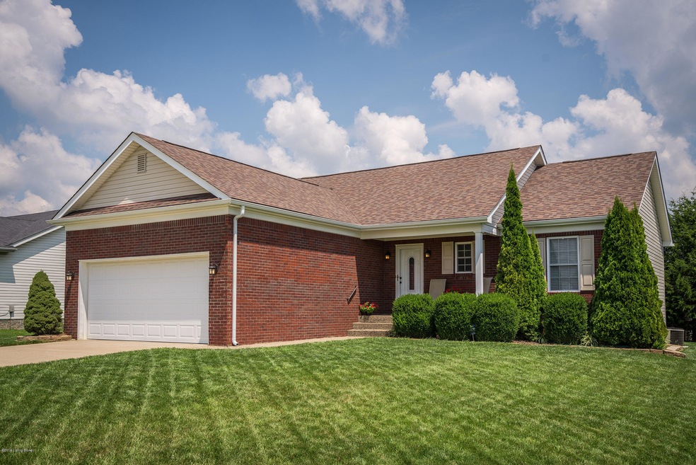 428 Deer Park Way, Mount Washington, KY 40047 - photo 1