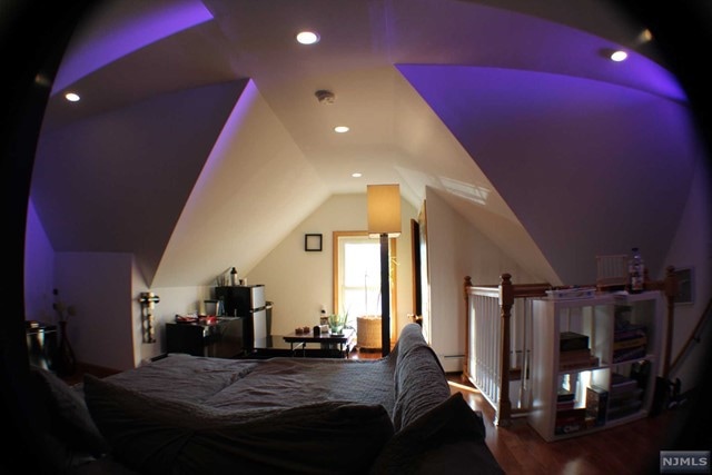 413 9th St unit 2 Fl, Carlstadt, NJ 07072 - photo 1