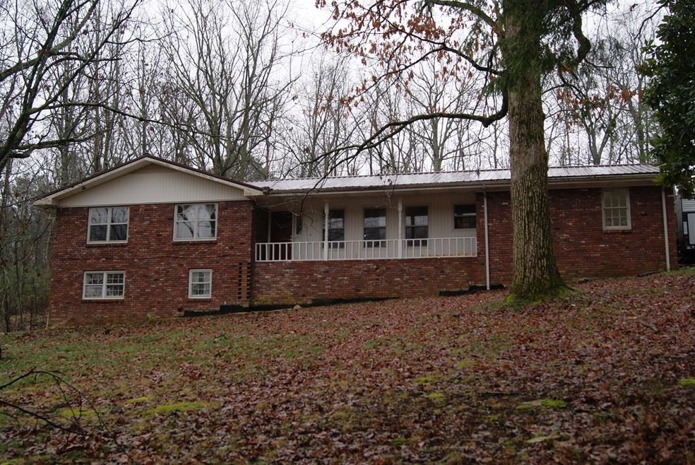 1695 Tunnel Hill Varnell Rd, Tunnel Hill, GA 30755 - photo 1