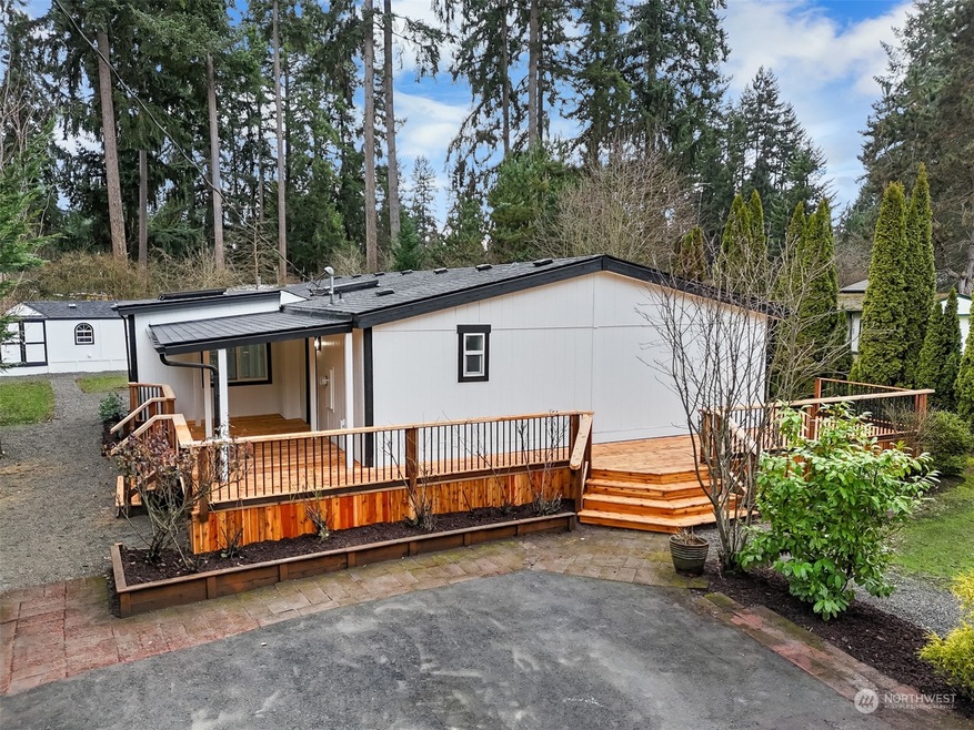 17037 Arborvitae Ct SE, Yelm, WA 98597 - photo 1