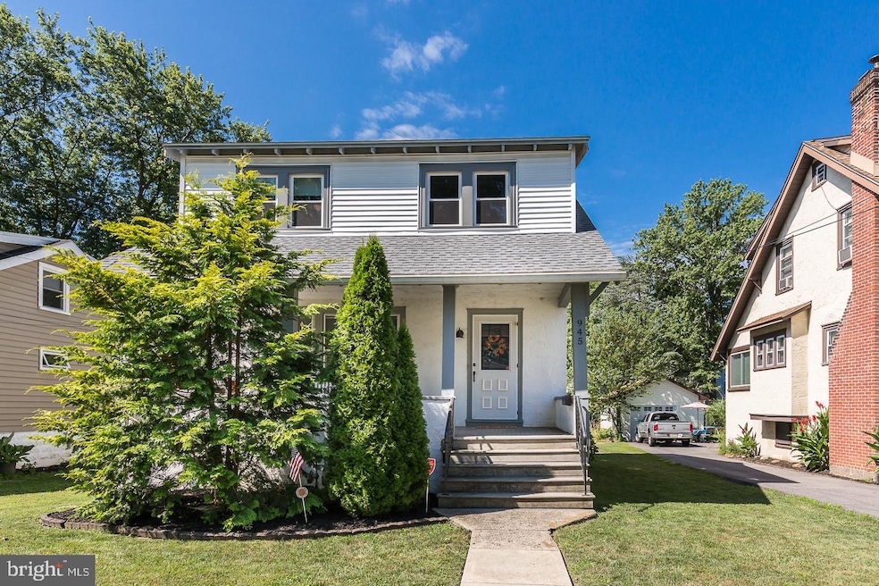 945 Mitchell Ave, Morton, PA 19070 - photo 1