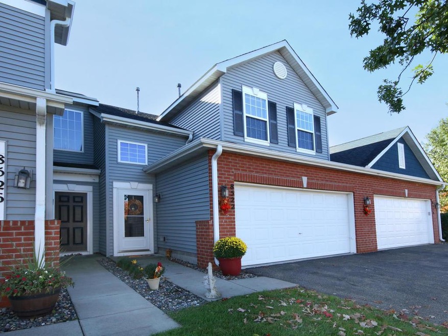 Impeccably maintained one level townhome in great 