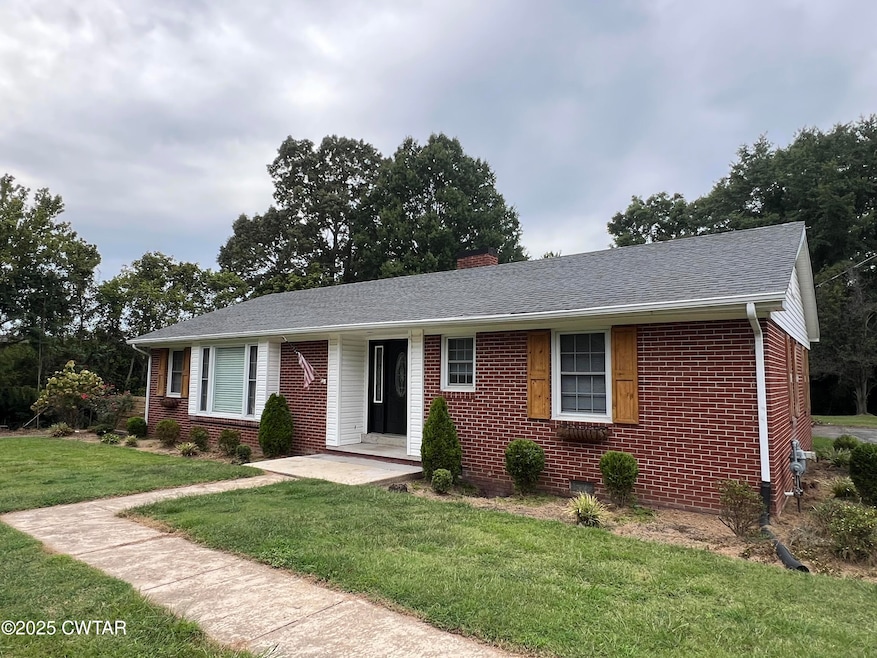 1056 Phelps Ln, Milan, TN 38358 - photo 1