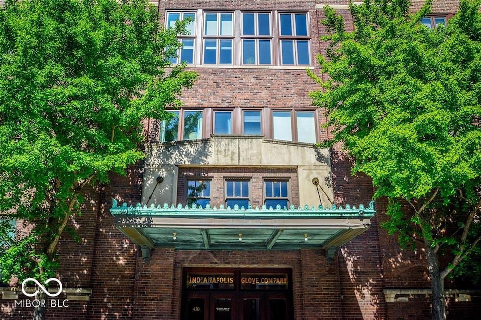 Lockerbie Glove Condominiums unit 504, Indianapolis, IN 46202 - photo 1