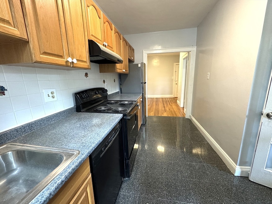 52 Strathmore Rd unit 26, Brighton, MA 02135 - photo 1