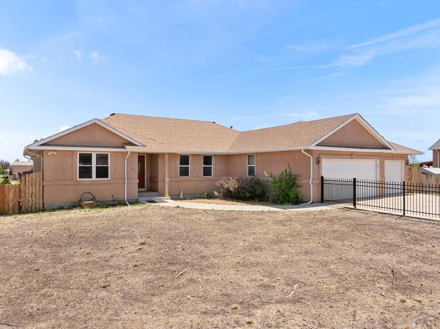 463 E Fraser Dr, Pueblo, CO 81007 - photo 1