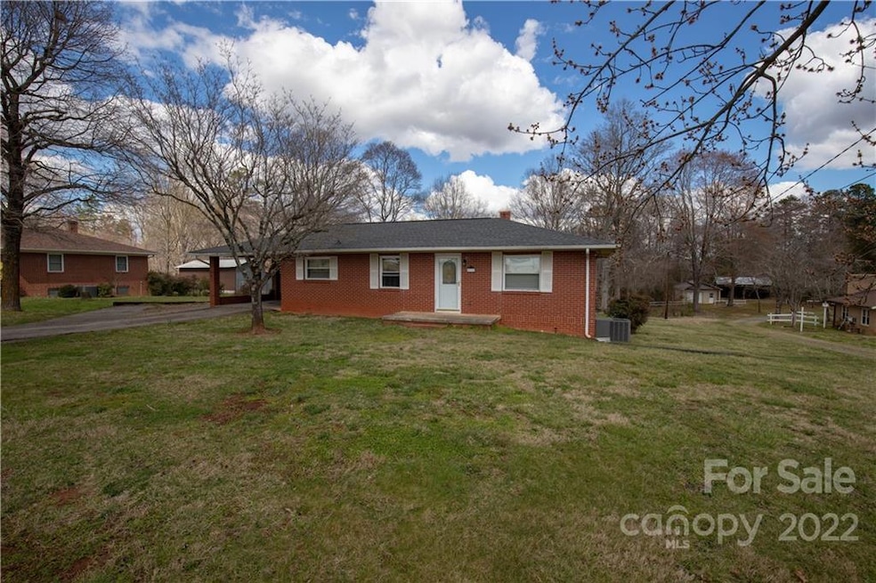 4118 Wilkesboro Hwy, Statesville, NC 28625 - photo 1