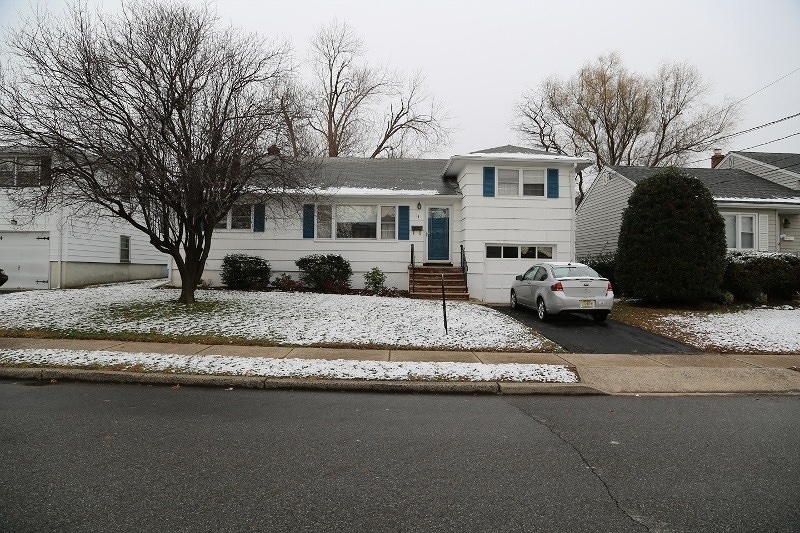 14 Lorrie Ln, Clifton, NJ 07012 - photo 1