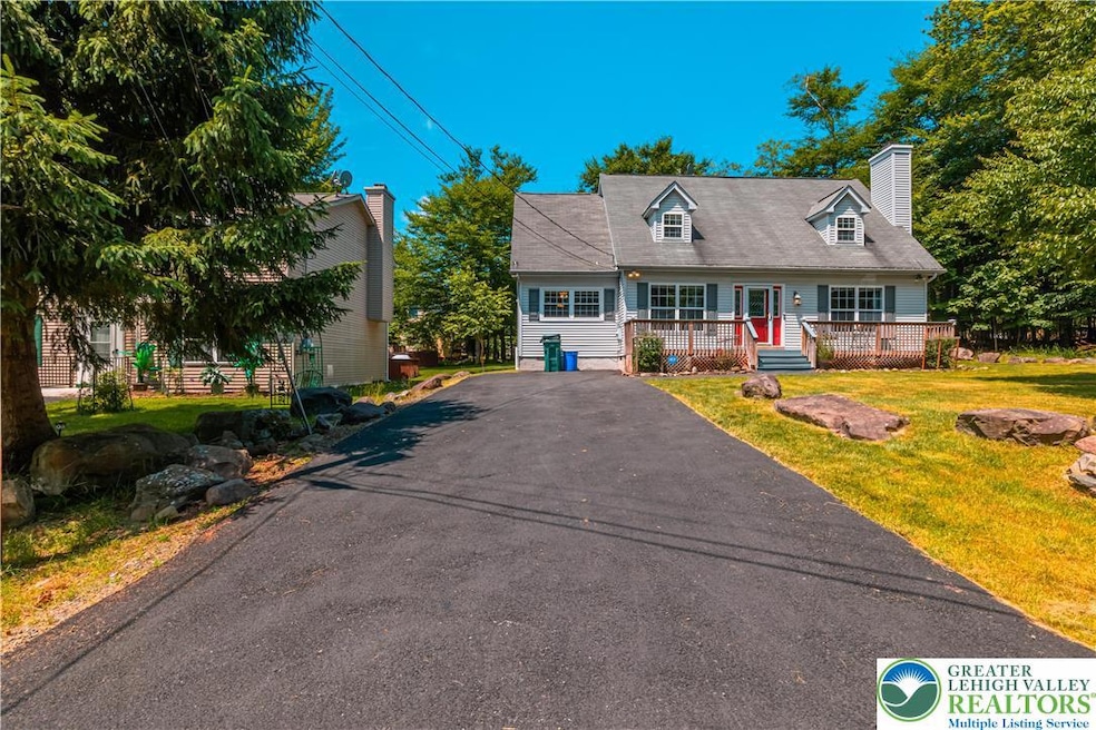 7021 Vista Dr, Tobyhanna, PA 18466 - photo 1