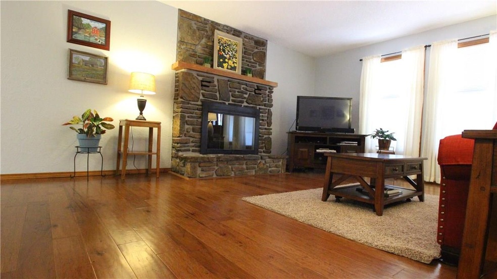 5 Ashfield Ln, Bella Vista, AR 72715 - photo 1