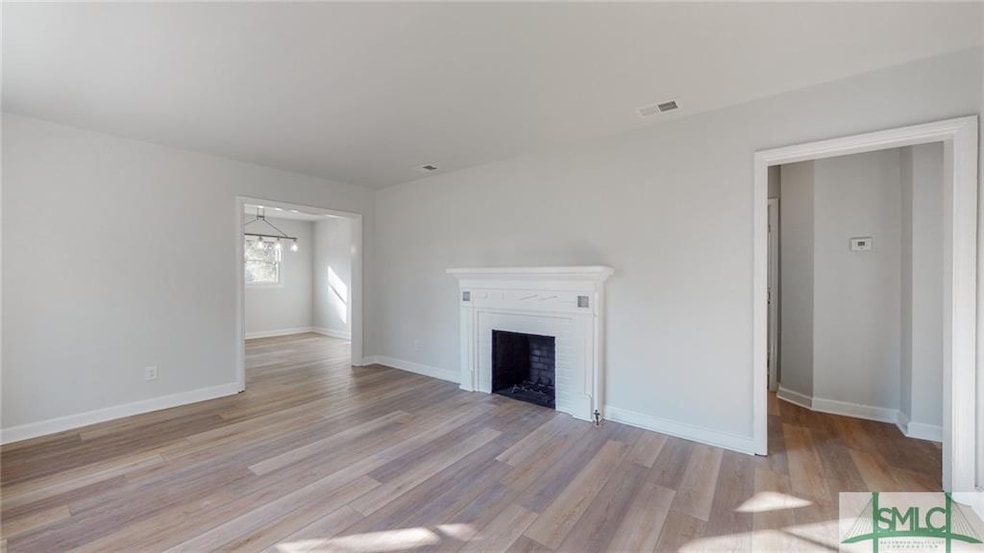 1402 E 52nd St, Savannah, GA 31404 - photo 1