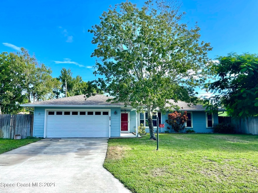 102 Indian Ave, Sebastian, FL 32958 - photo 1