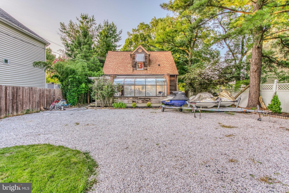 11100 Bird River Grove Rd, White Marsh, MD 21162 - photo 1