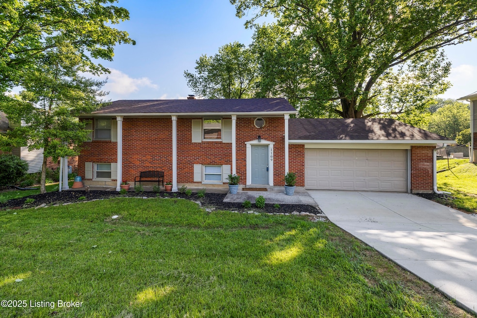 1109 Crestview Way, Goshen, KY 40026 - photo 1