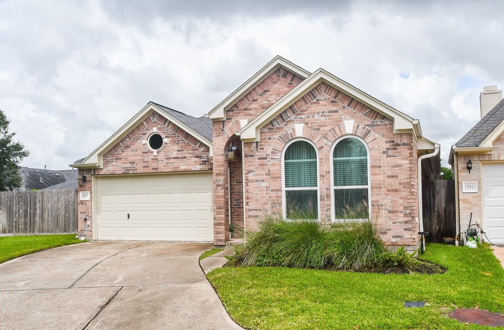 15807 Cottage Ivy Cir, Tomball, TX 77377 - photo 1