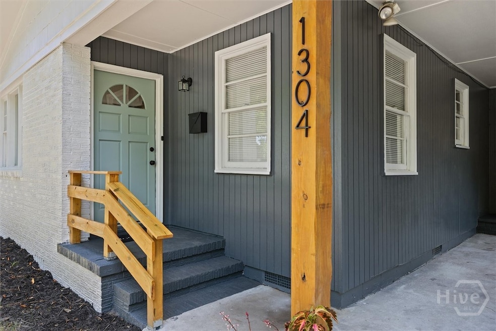1304 NE 36th St, Savannah, GA 31404 - photo 1